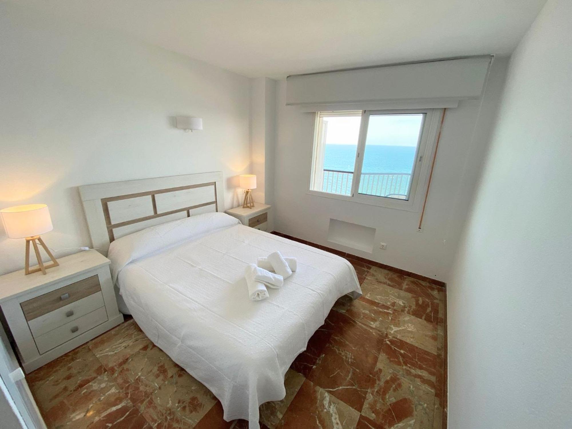 Las Antillas II Front Sea Views Pool ฟูเอนฮิโรลา ภายนอก รูปภาพ